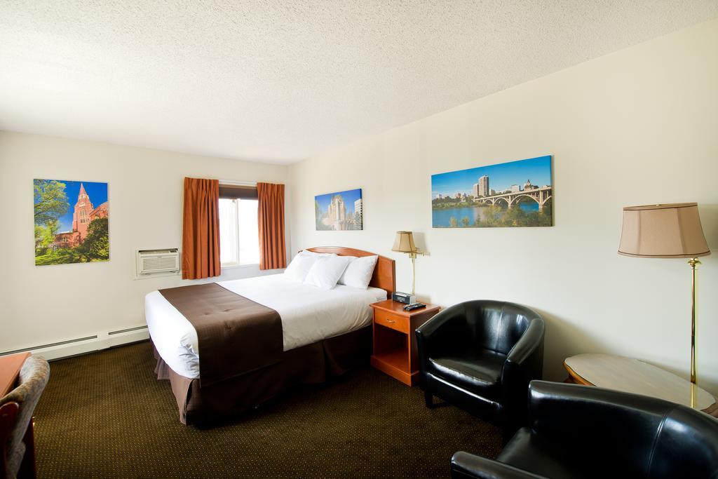 Riviera Motor Inn 새스커툰 객실 사진