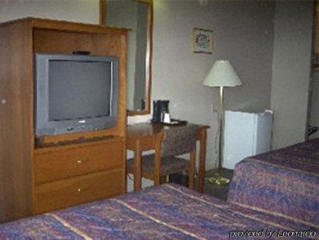 Riviera Motor Inn 새스커툰 외부 사진